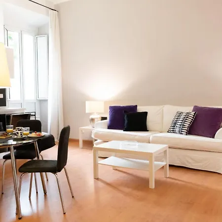 The Best Rent - Lovely One-bedroom Near Borghese Апартаменты *