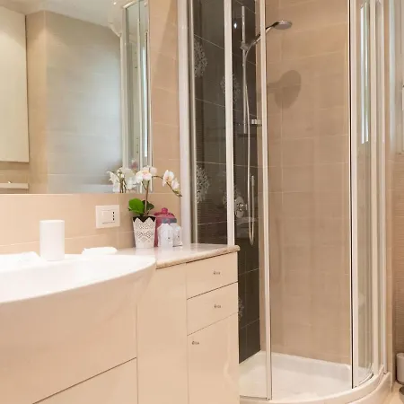The Best Rent - Lovely One-bedroom Near Borghese Апартаменты