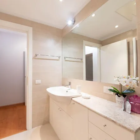 The Best Rent - Lovely One-bedroom Near Borghese * Рим